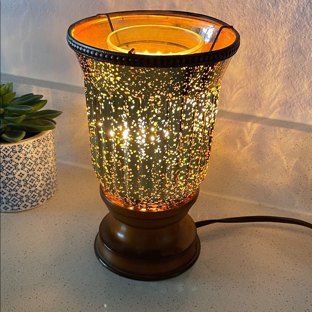 Scentsy Fluted Electric Wax Warmer in Amber and Bronze